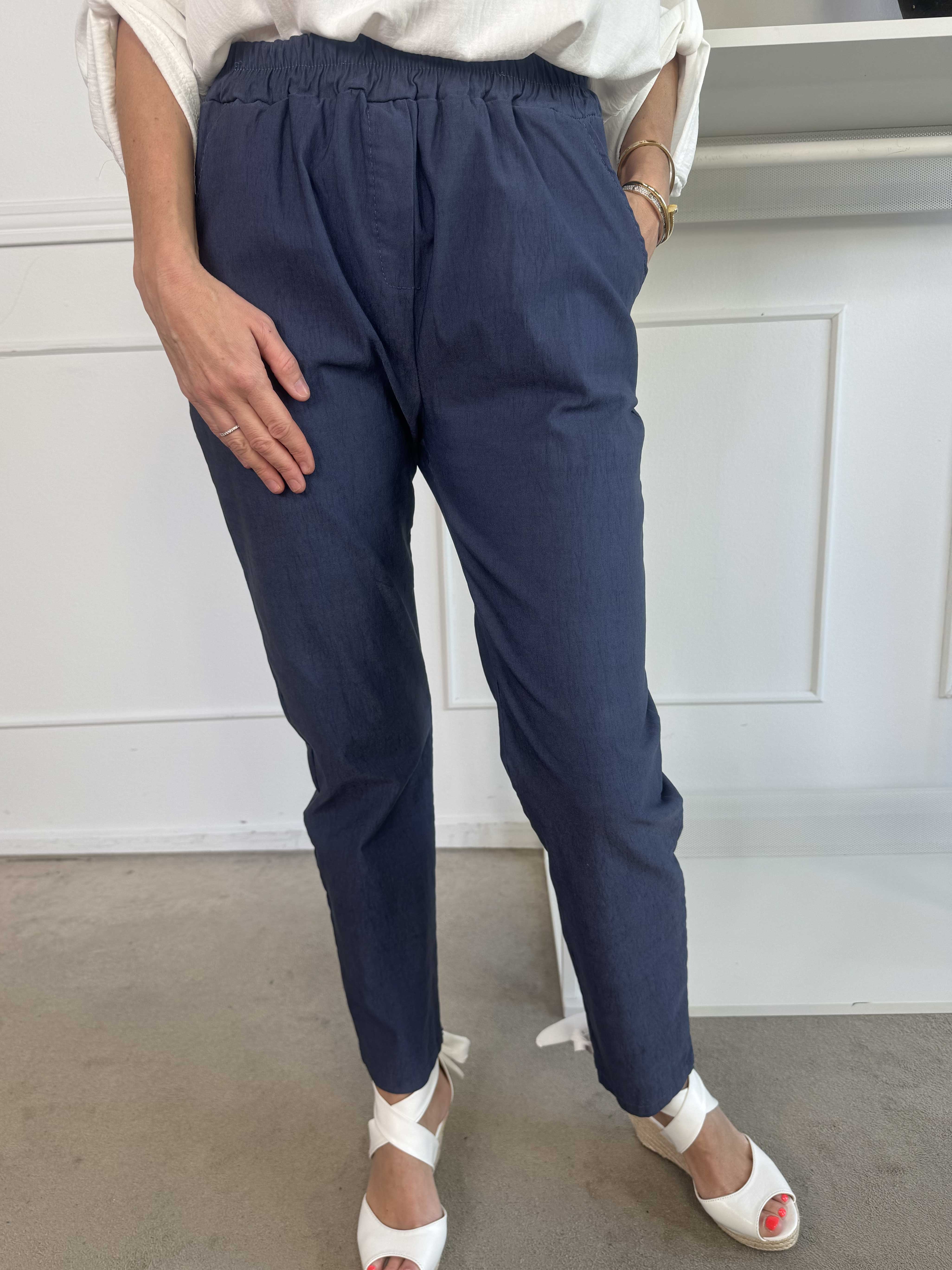 Carla - Byxor med hög stretch och resår i midjan